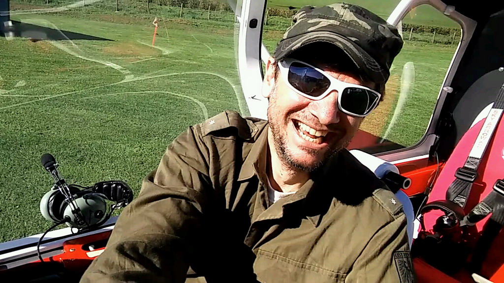 A terra, soddisfatto!